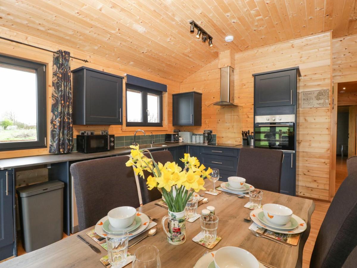 The Lodge At Crossroads Farm Bridgwater Esterno foto
